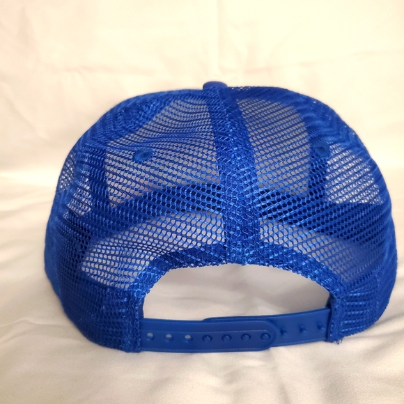 ADVENTURE TIME WITH FINN AND JAKE TRUCKER HAT - Picture 6 of 6